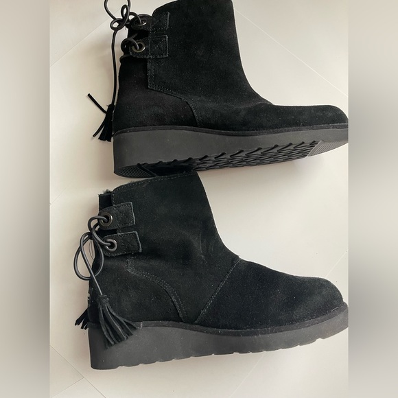 Koolaburra by UGG Lomia Short Women's Wedge Winter Boots - Picture 5 of 8